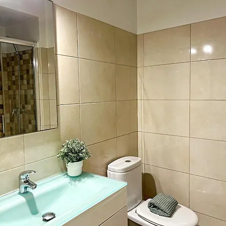 Cozy In Santa Catarina Appartement Lissabon