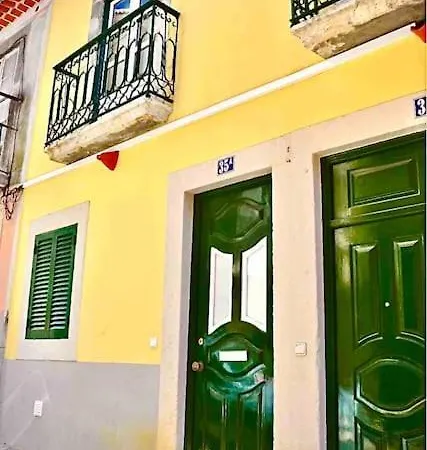 Cozy In Stª Catarina Lizbona